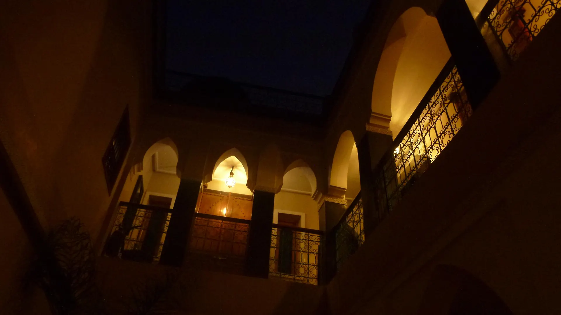 Riad Bianca Marrakesh 3*,